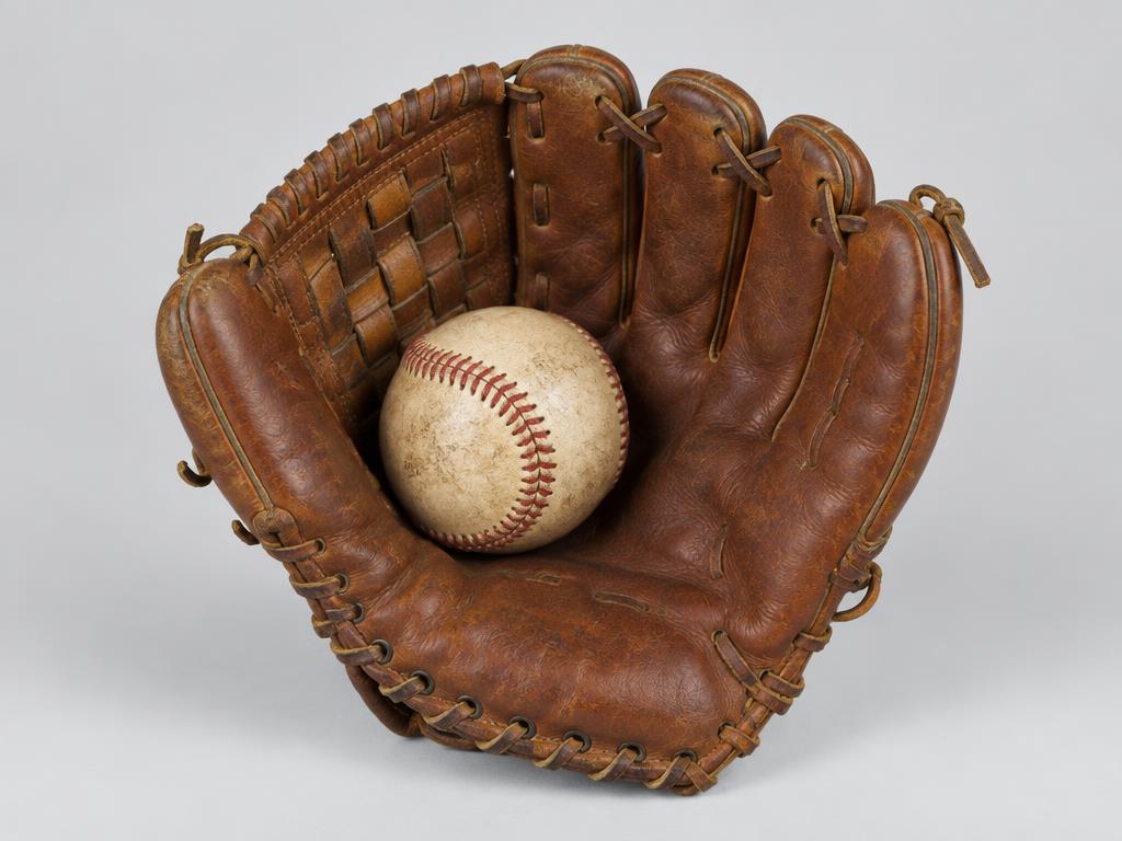 Vintage leather baseball glove & ball